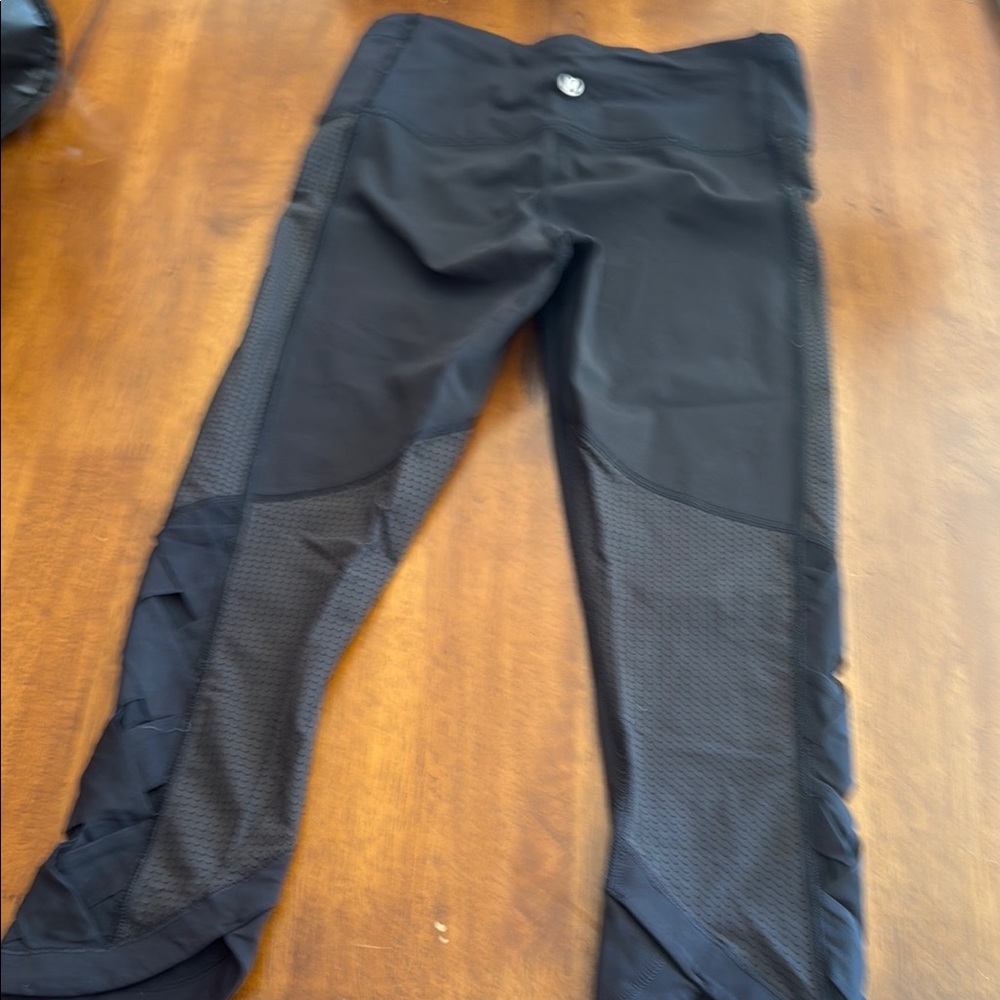 Lululemon cropped Leggings
